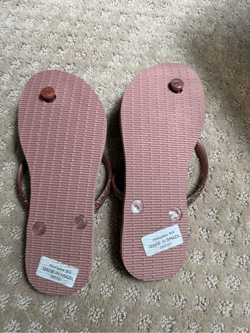 Havaianas Women's Rose Pink Glitter Strap Sandals - Picture 3 of 3